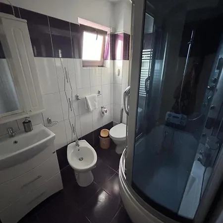 Catalin Guest house *